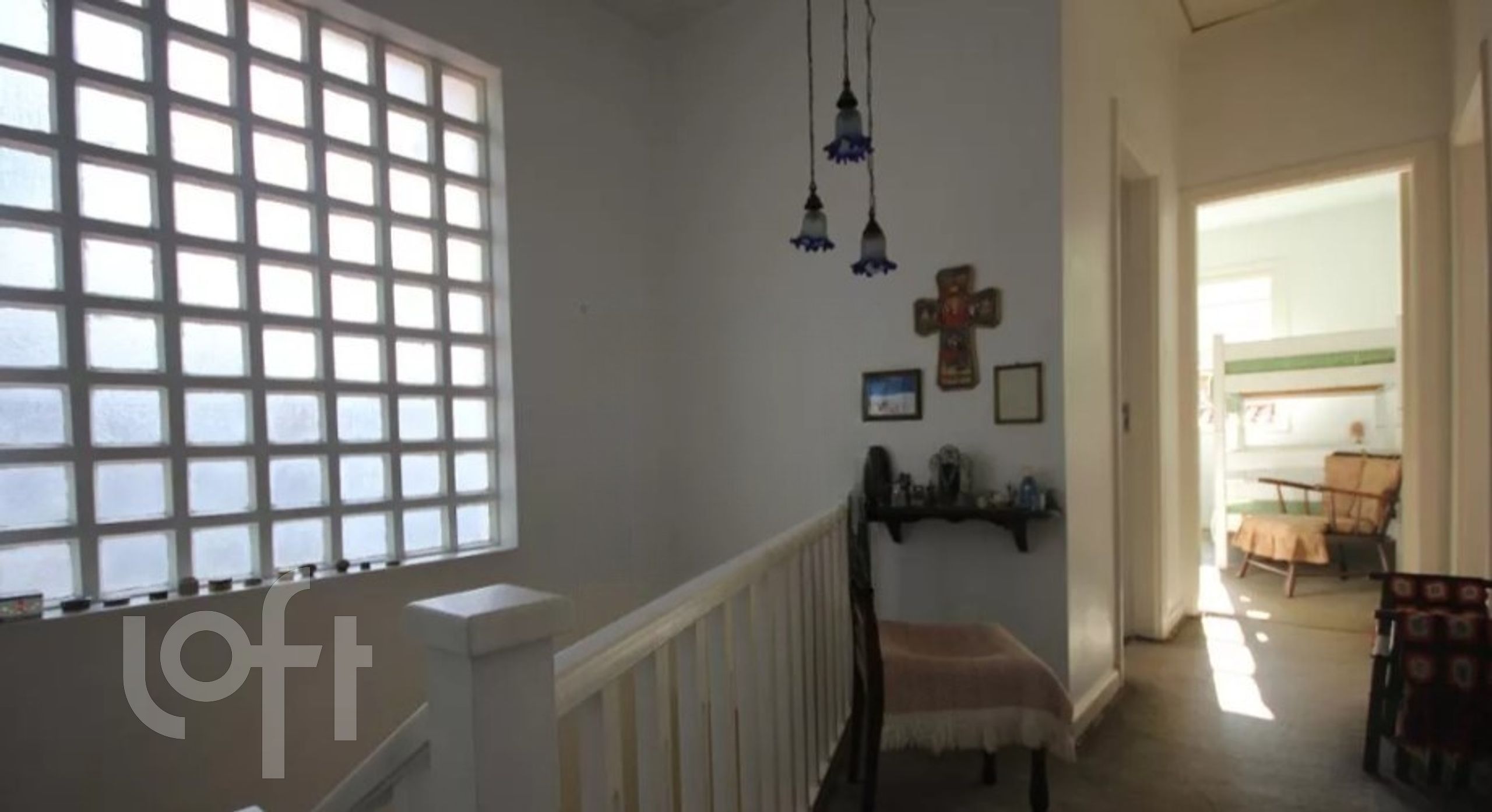 Casa à venda com 3 quartos, 200m² - Foto 18