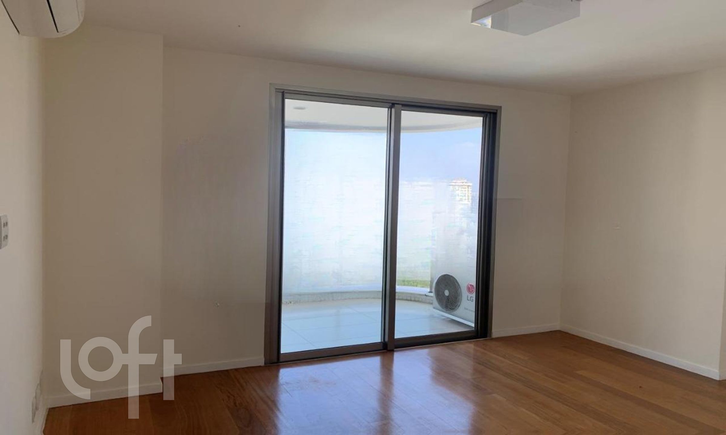 Apartamento à venda com 4 quartos, 376m² - Foto 10