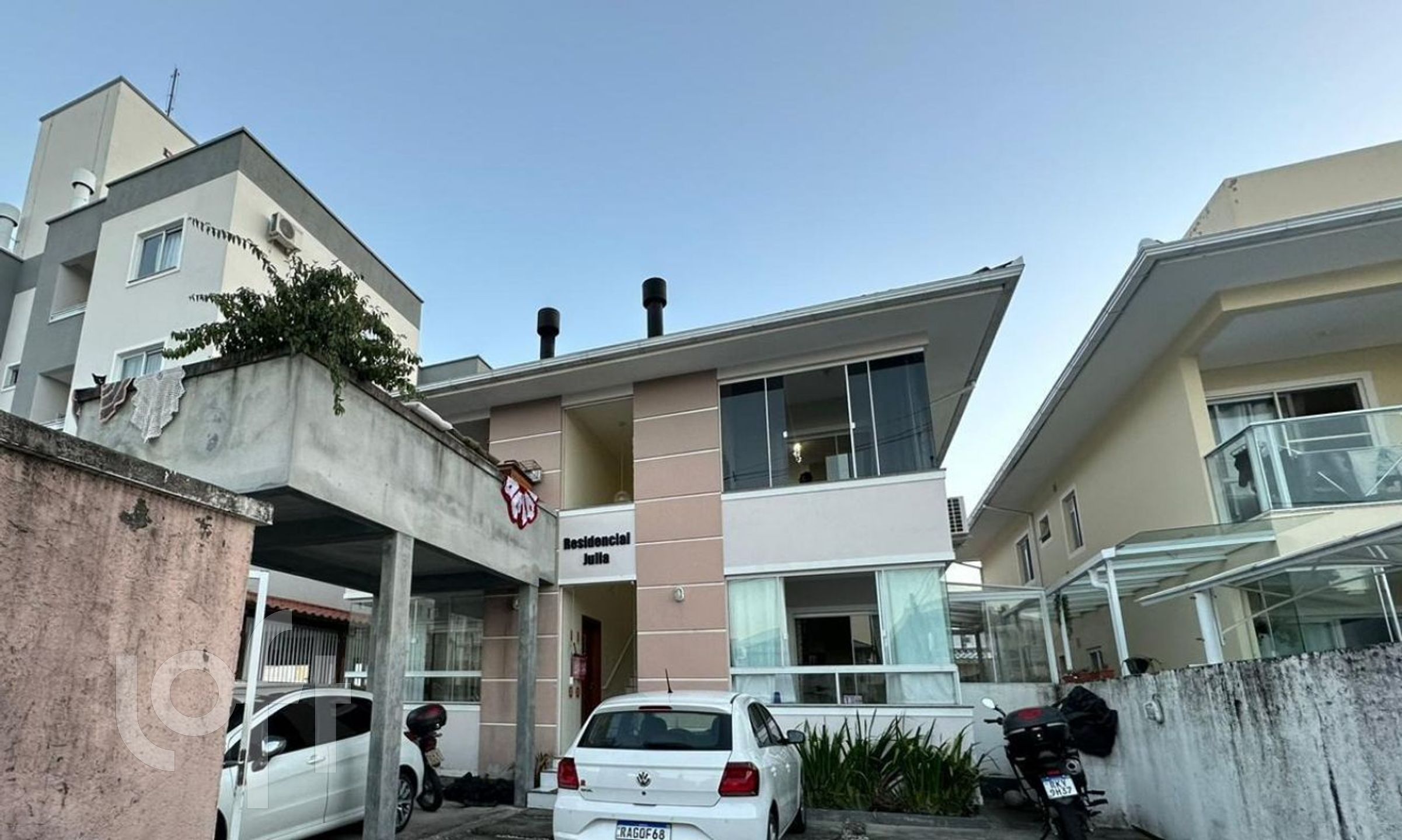 Apartamento à venda em Nova Palhoca com 59 m², 2 quartos, 1 suíte
