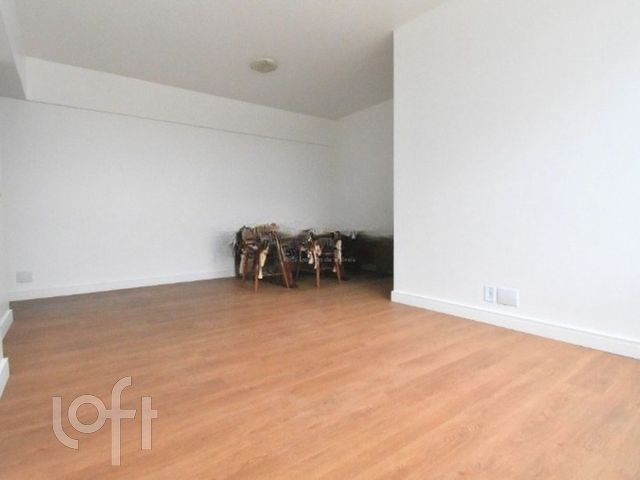 Apartamento com 68m², 2 dormitórios, 1 vaga, Floresta em Porto Alegre