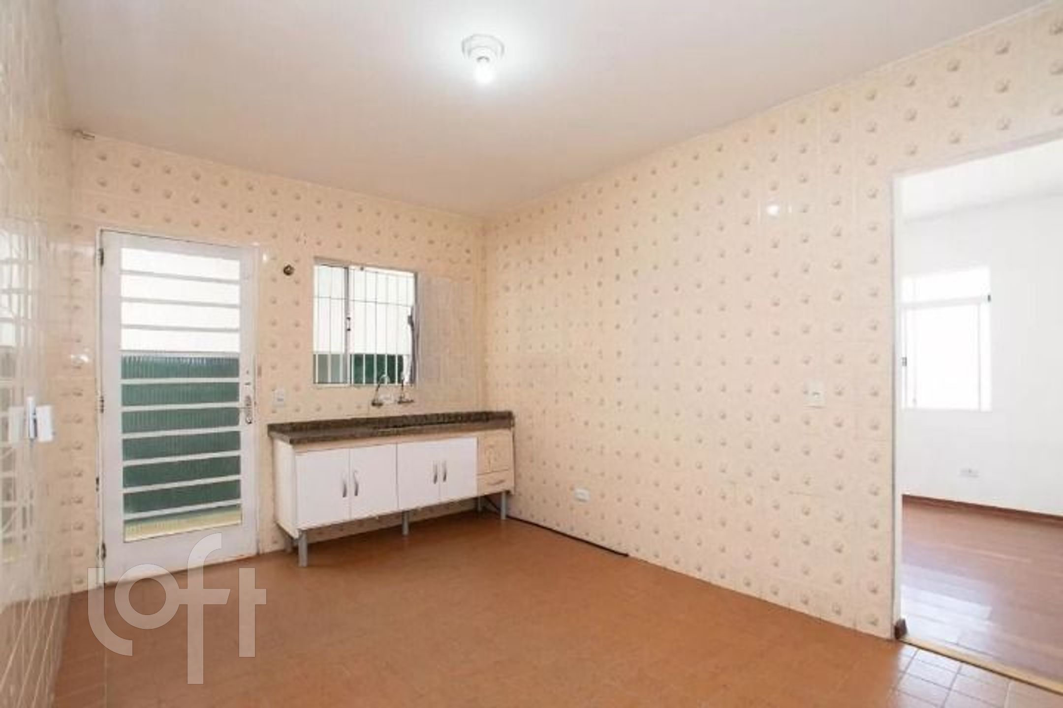 Casa à venda com 3 quartos, 100m² - Foto 3