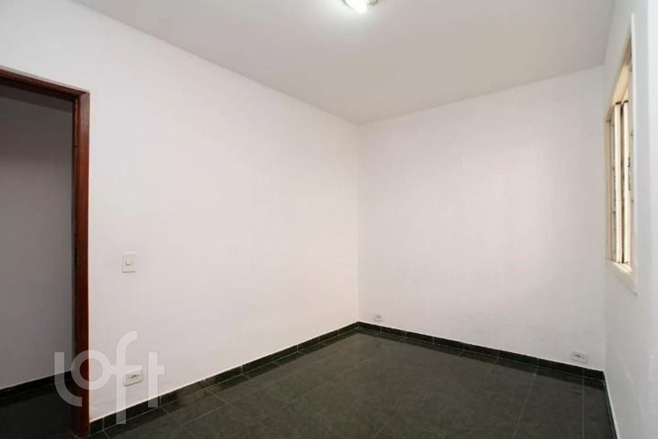 Casa à venda com 3 quartos, 100m² - Foto 10