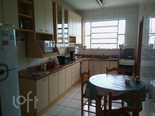 Apartamento com 108m², 3 dormitórios, Rio Branco em Porto Alegre