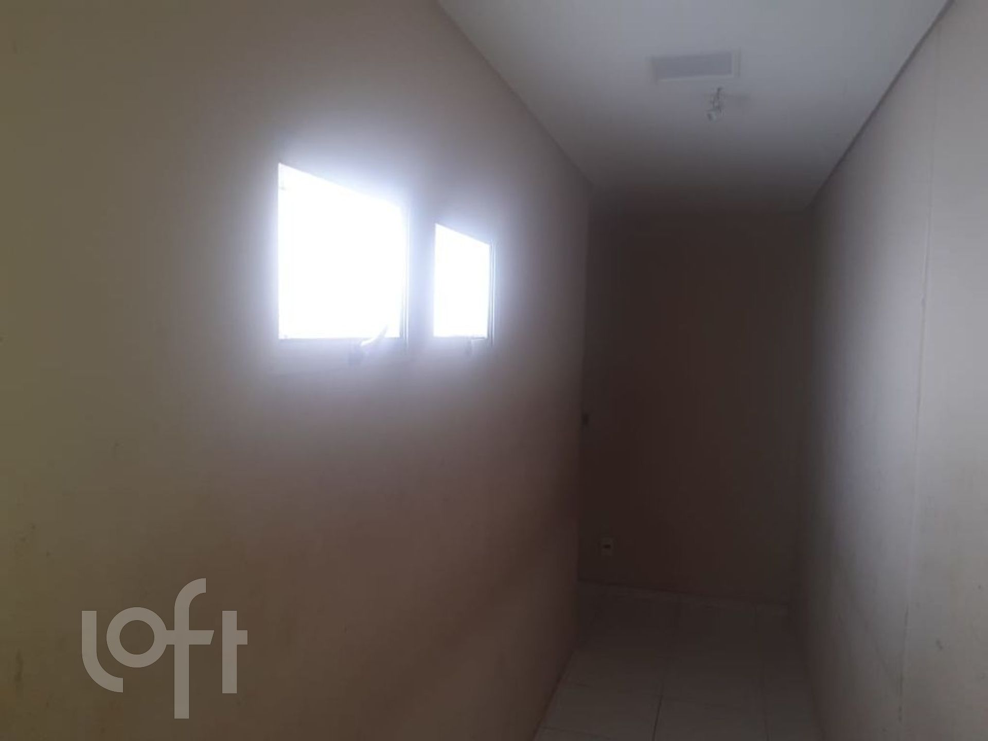 Casa à venda com 4 quartos, 220m² - Foto 58