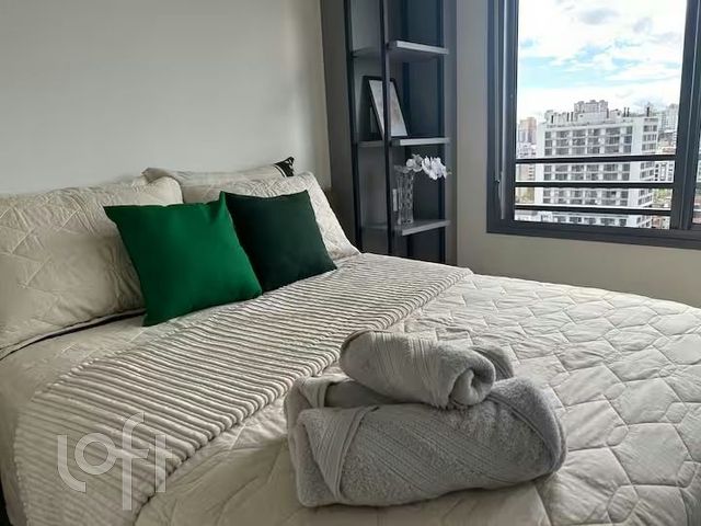 Apartamento com 27m², 1 dormitório, 1 vaga, Cidade Baixa em Porto Alegre
