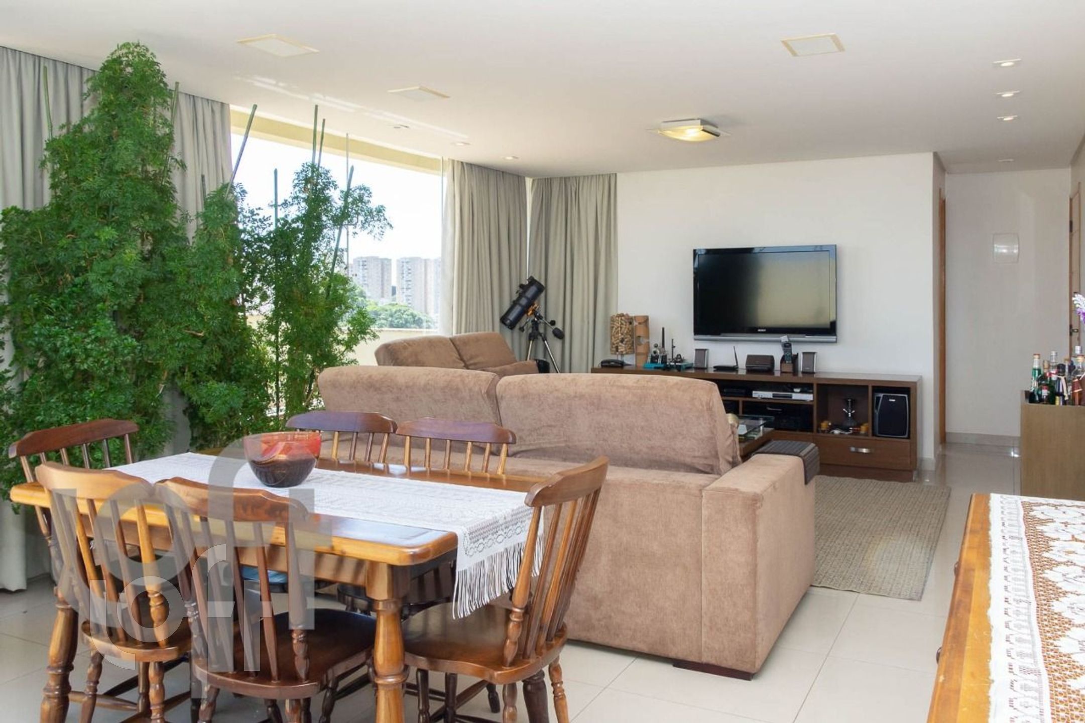 Apartamento, 3 quartos, 210 m² - Foto 4