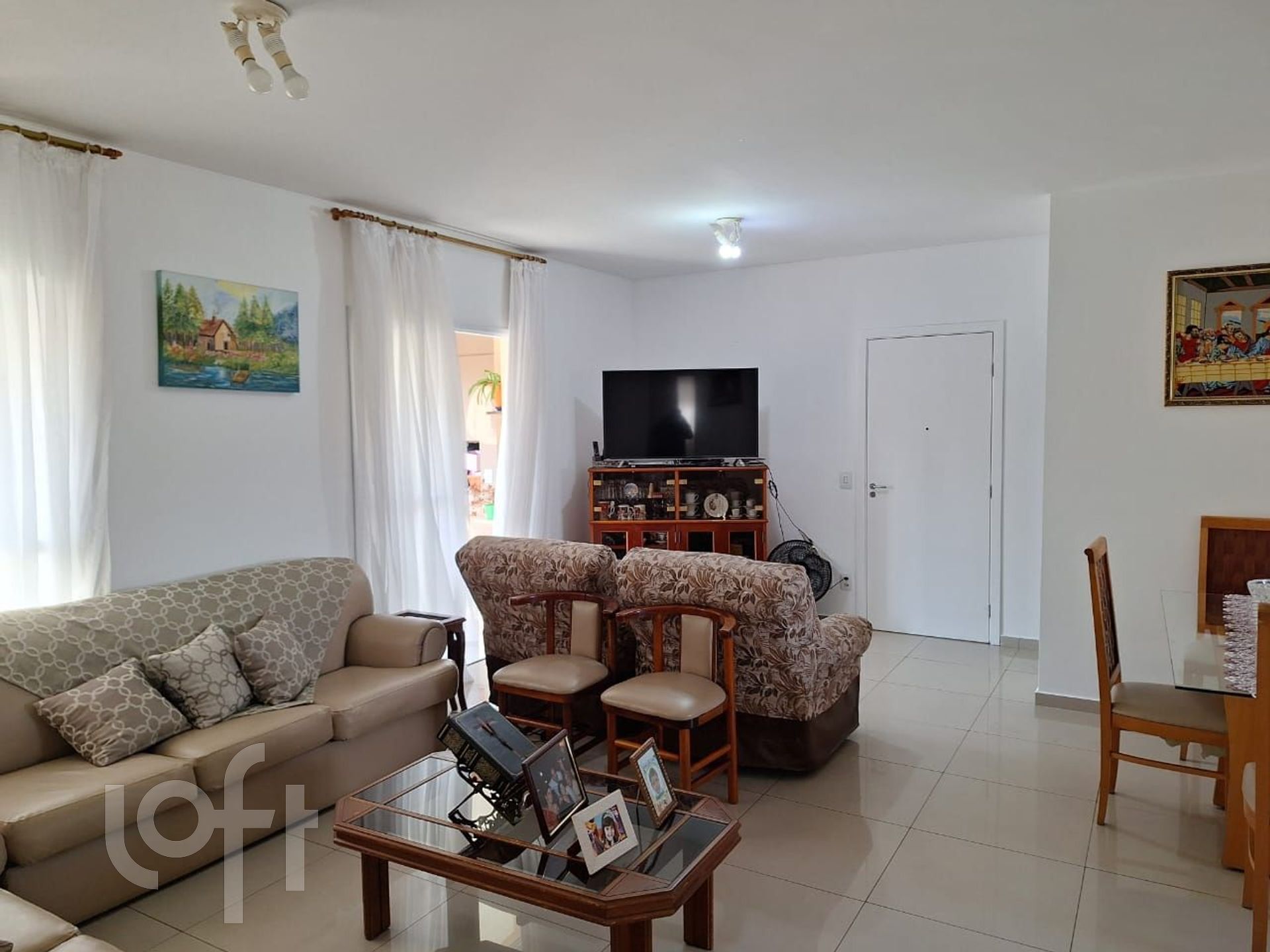 Apartamento à venda com 3 quartos, 108m² - Foto 1