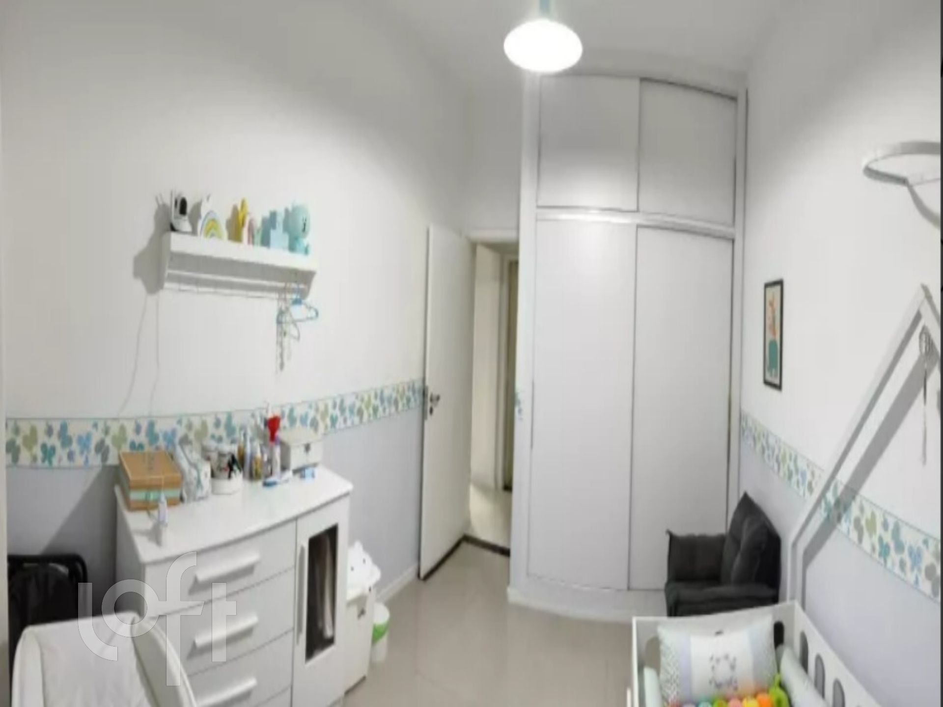 Apartamento à venda com 2 quartos, 75m² - Foto 11