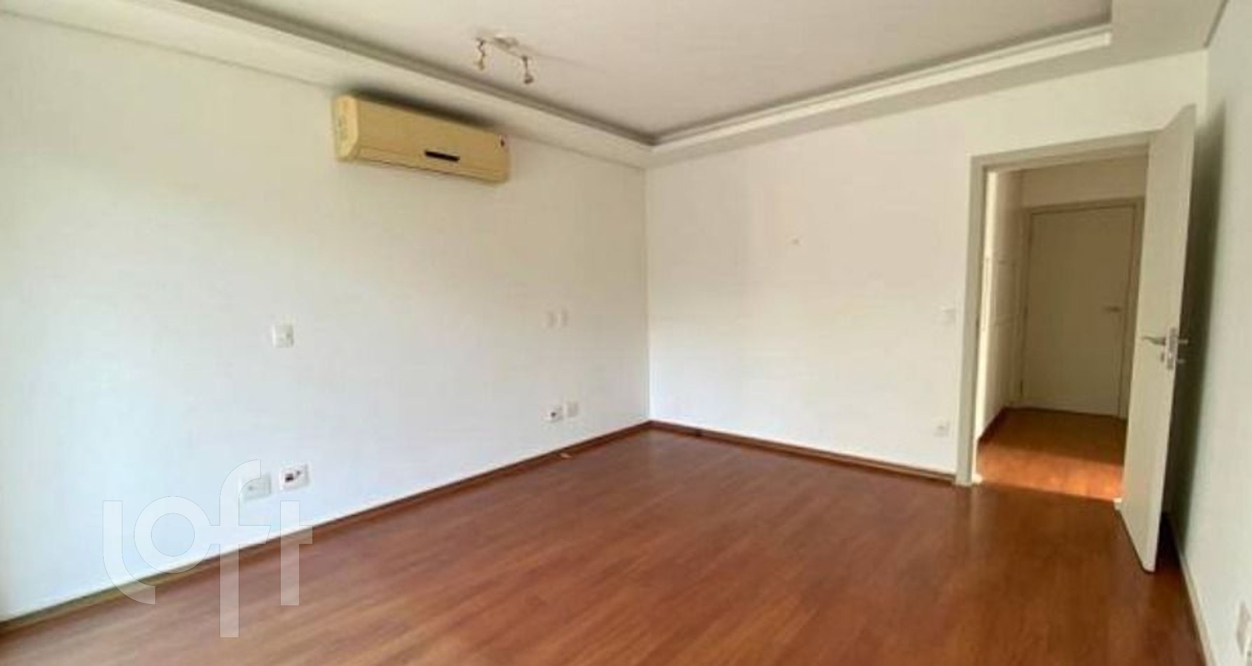 Casa à venda com 6 quartos, 608m² - Foto 11