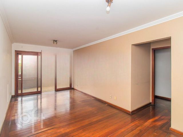 Apartamento com 94m², 2 dormitórios, 1 suíte, 1 vaga, Jardim Botânico em Porto Alegre