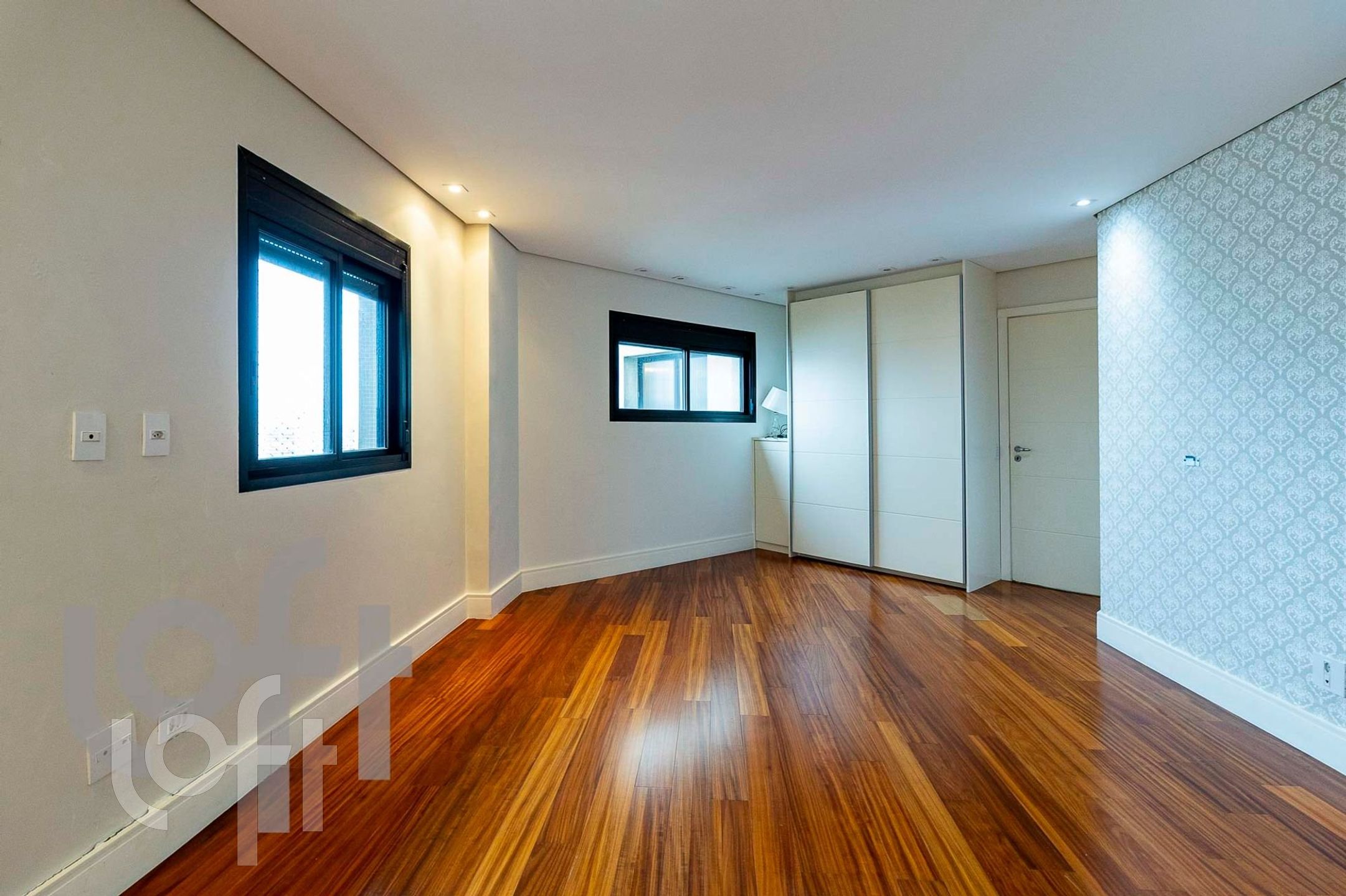 Apartamento à venda com 4 quartos, 411m² - Foto 16