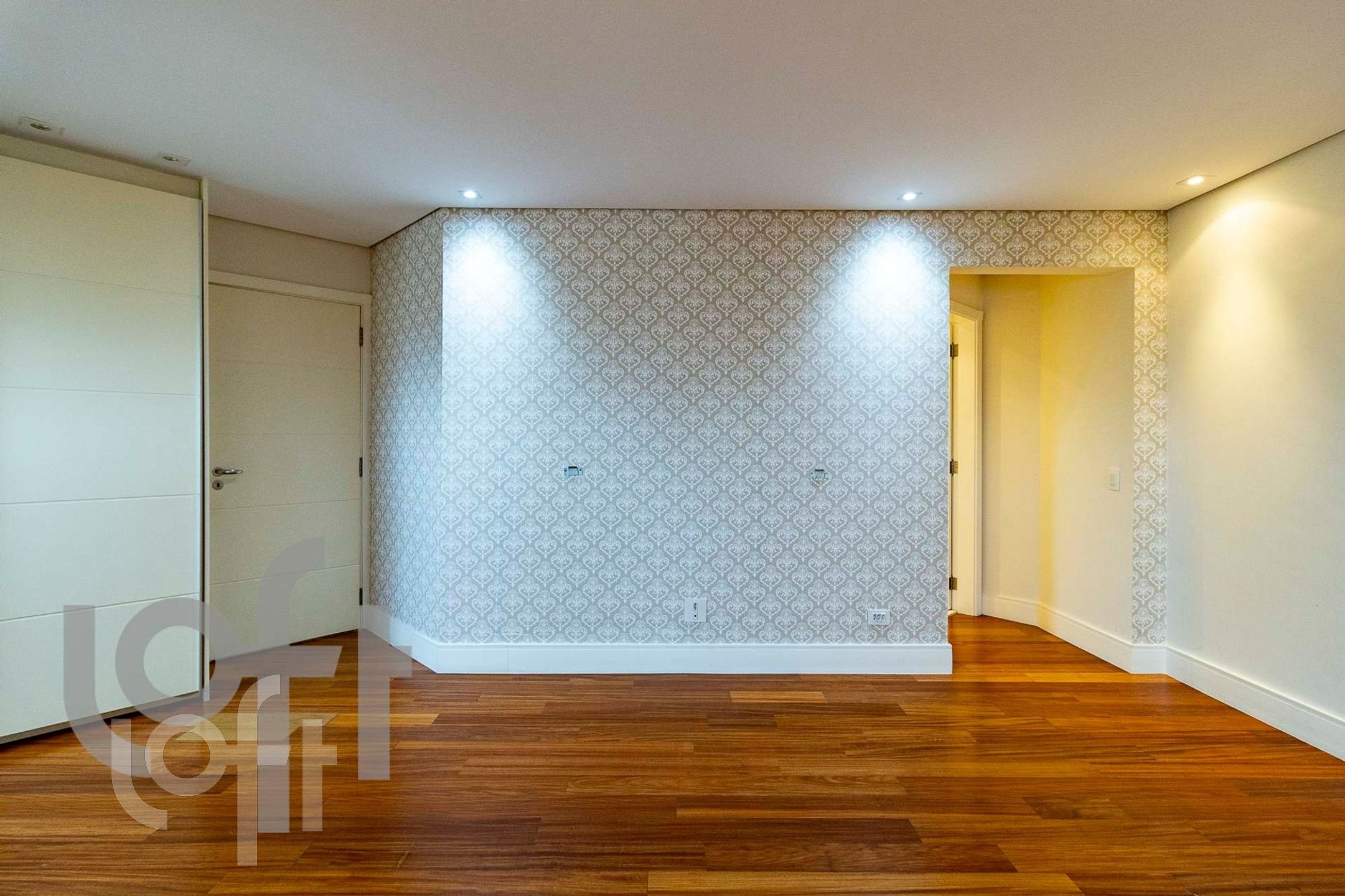 Apartamento à venda com 4 quartos, 411m² - Foto 13