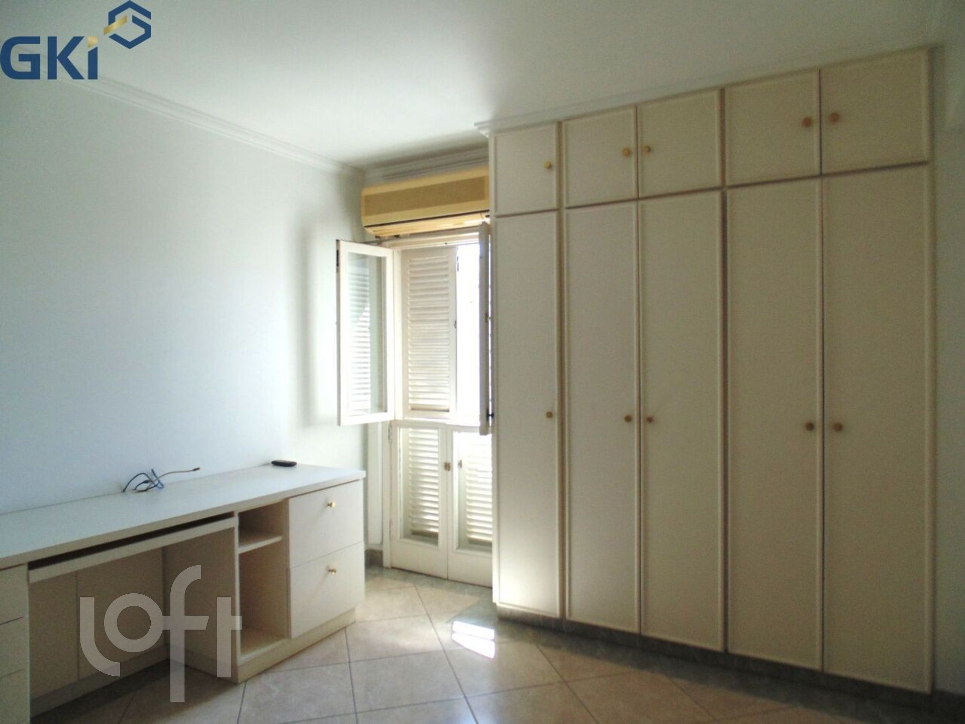 Apartamento à venda com 1 quarto, 57m² - Foto 17