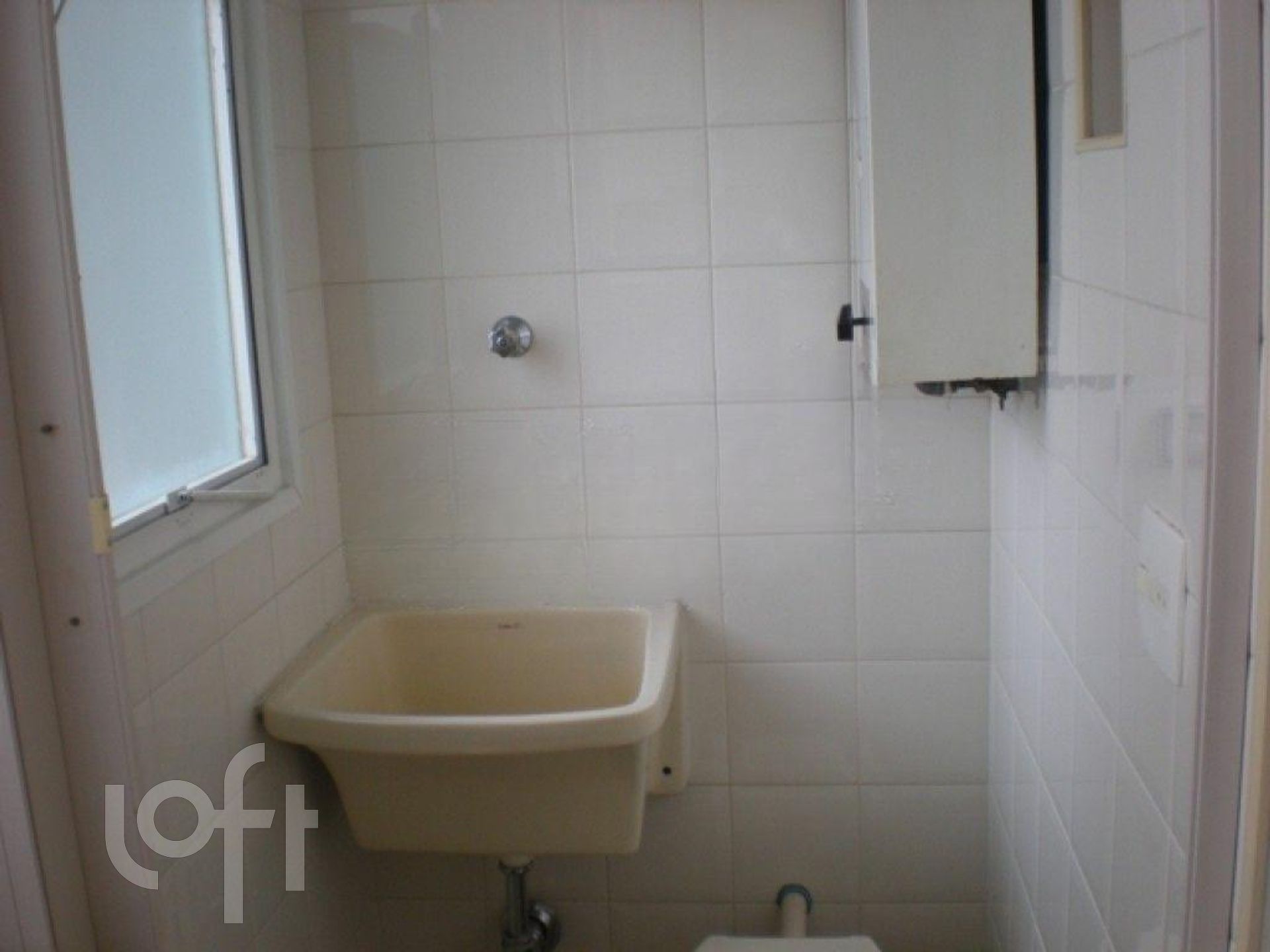 Apartamento à venda com 1 quarto, 57m² - Foto 25