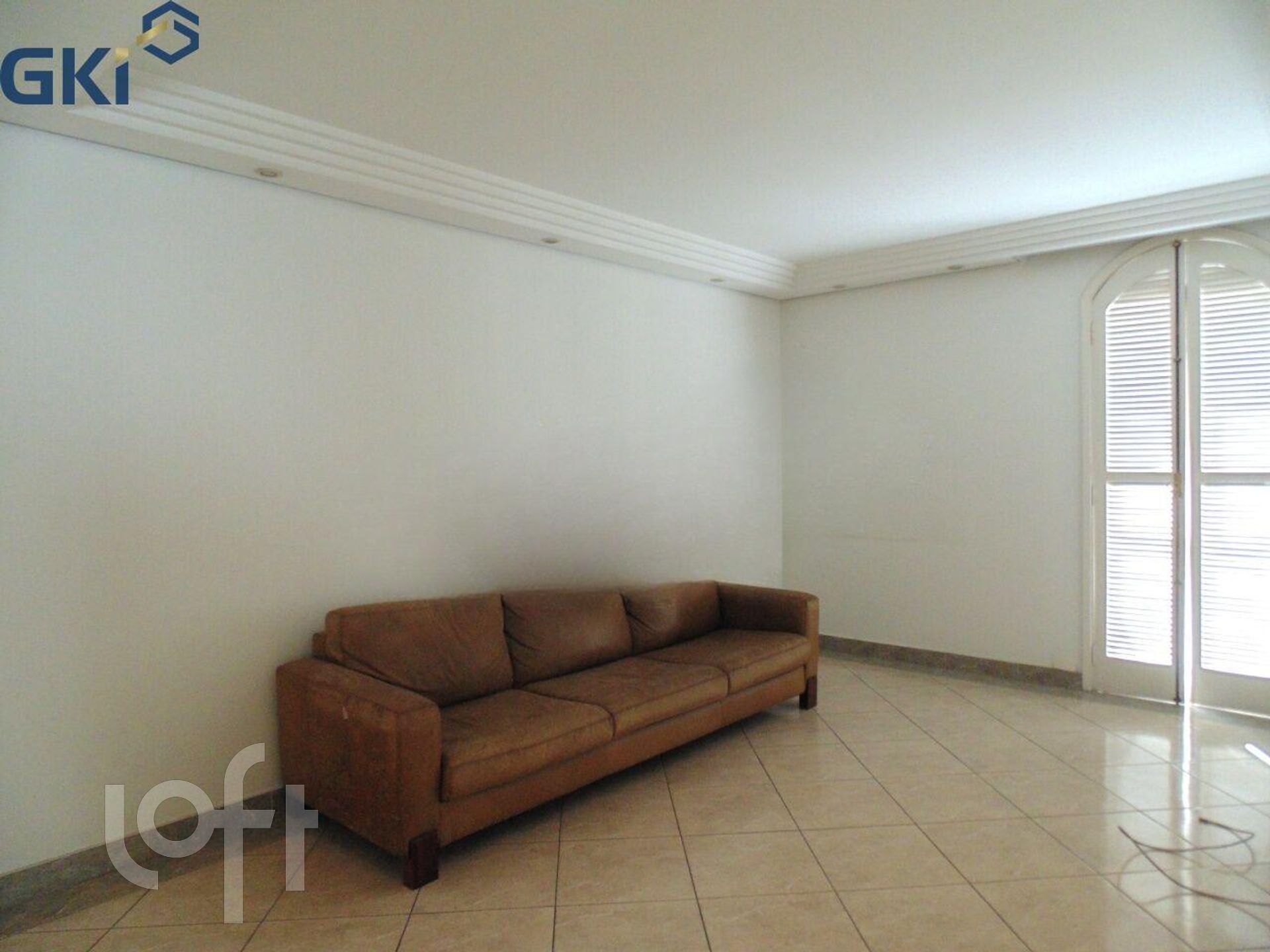 Apartamento à venda com 1 quarto, 57m² - Foto 1