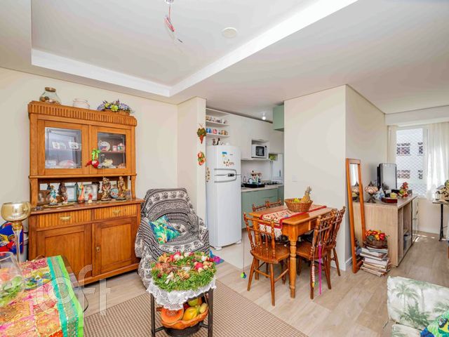 Apartamento com 45m², 1 dormitório, 1 suíte, Floresta em Porto Alegre