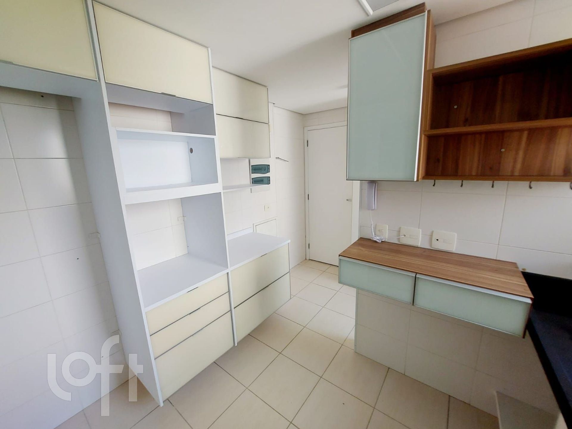 Apartamento à venda com 2 quartos, 76m² - Foto 19