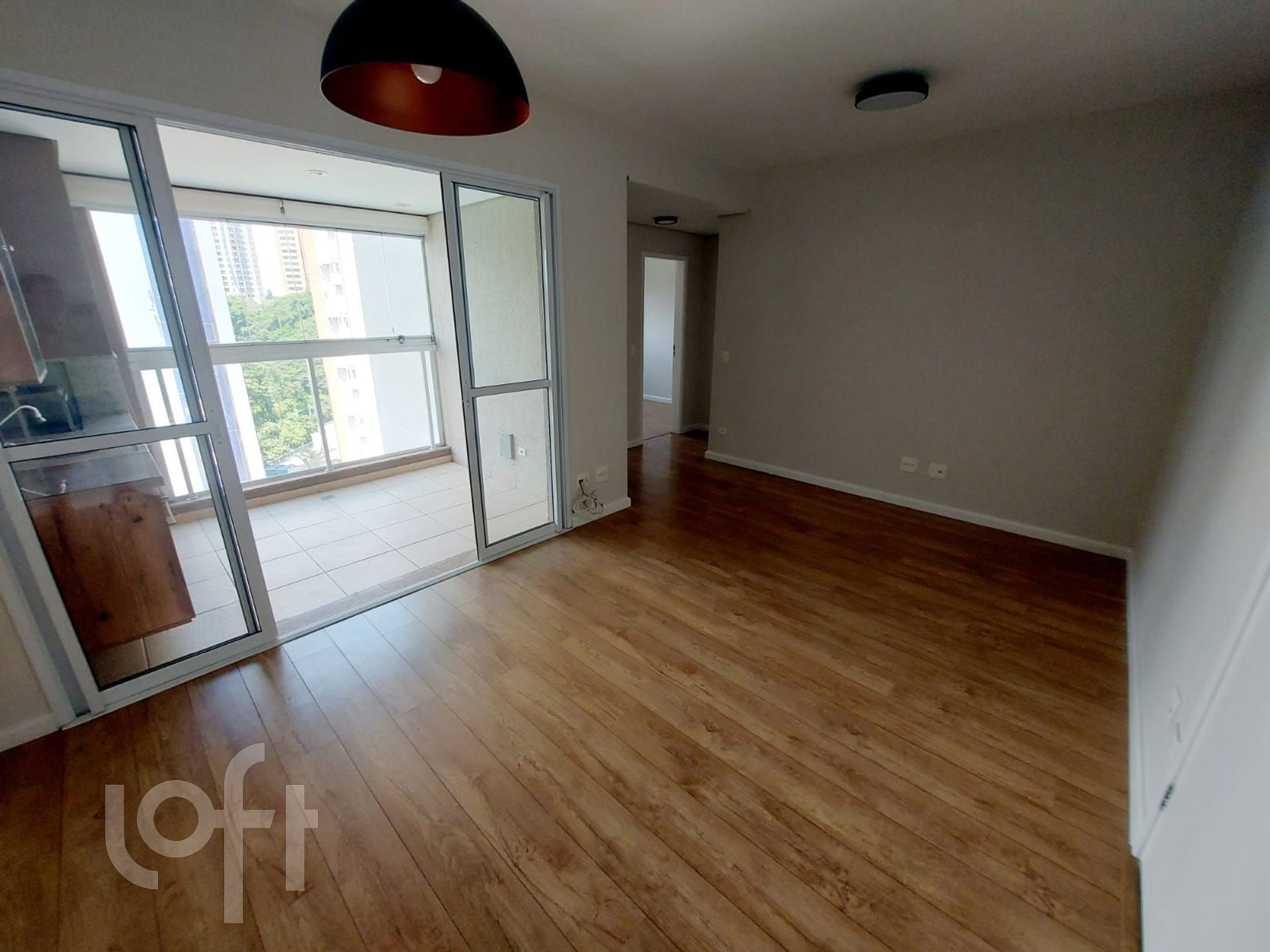 Apartamento à venda com 2 quartos, 76m² - Foto 1