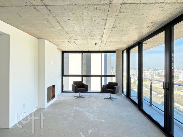 Apartamento com 121m², 3 dormitórios, 3 suítes, 2 vagas, Rio Branco em Porto Alegre