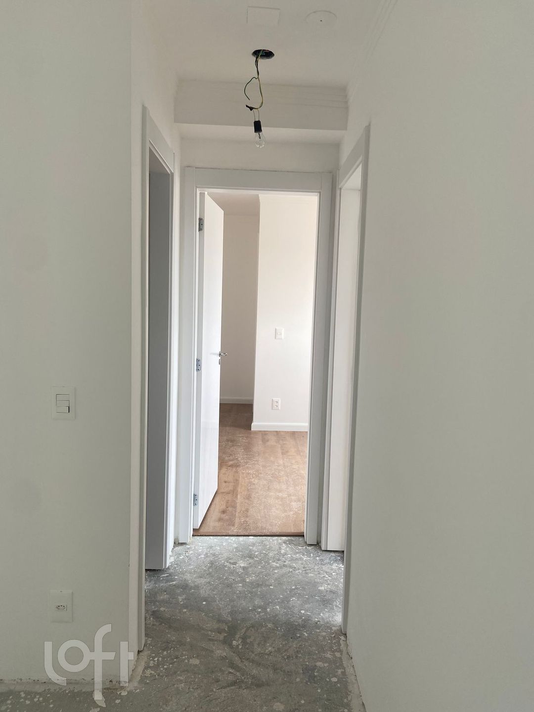 Apartamento à venda com 2 quartos, 68m² - Foto 2