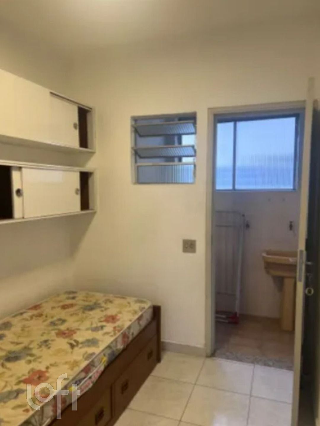 Apartamento à venda com 2 quartos, 77m² - Foto 3