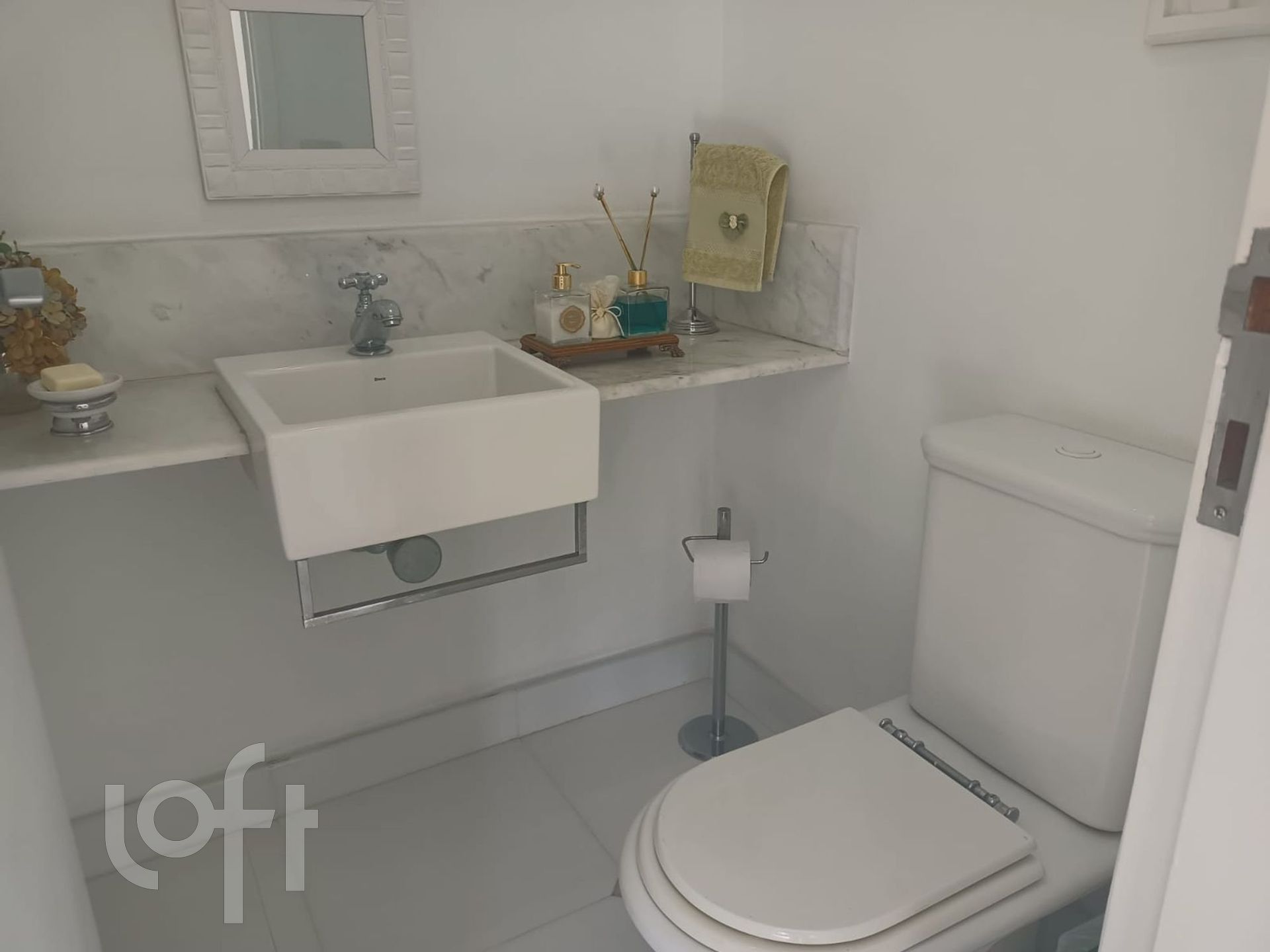 Apartamento à venda com 4 quartos, 138m² - Foto 4