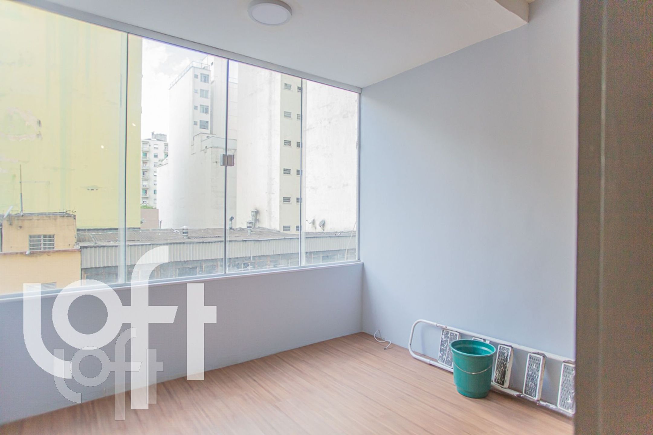 Apartamento à venda com 1 quarto, 40m² - Foto 5