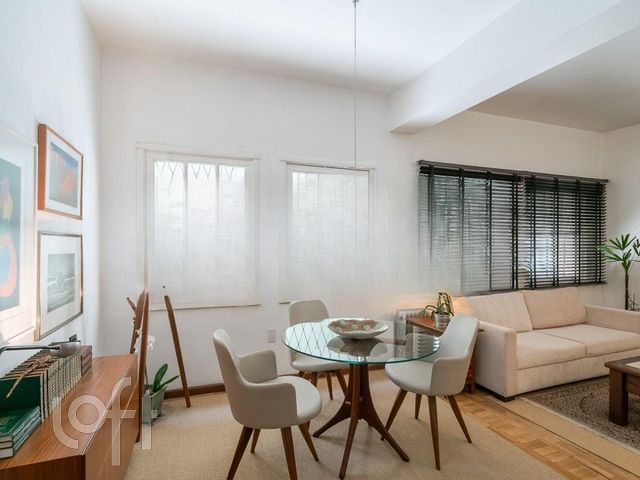 Apartamento com 82m², 3 dormitórios, Petrópolis em Porto Alegre