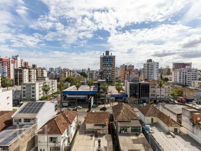 Apartamento com 91m², 2 dormitórios, 2 suítes, 2 vagas, Menino Deus em Porto Alegre