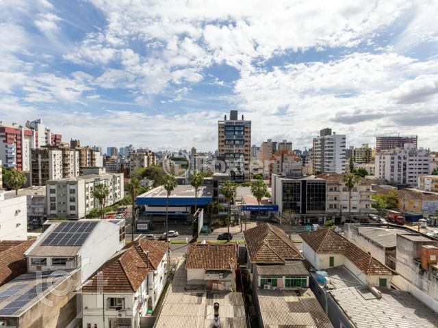 Apartamento com 91m², 2 dormitórios, 2 suítes, 2 vagas, Menino Deus em Porto Alegre