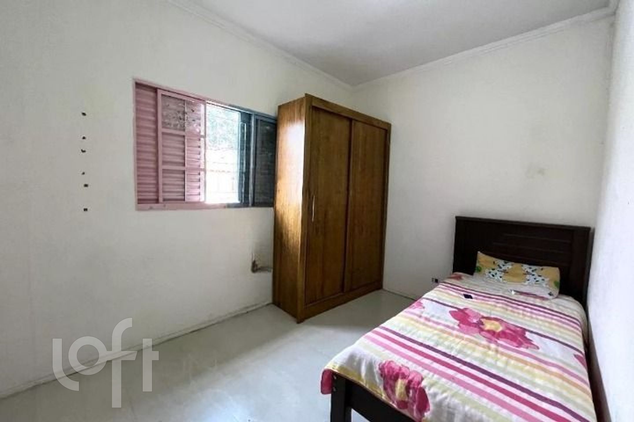 Casa à venda com 4 quartos, 168m² - Foto 3