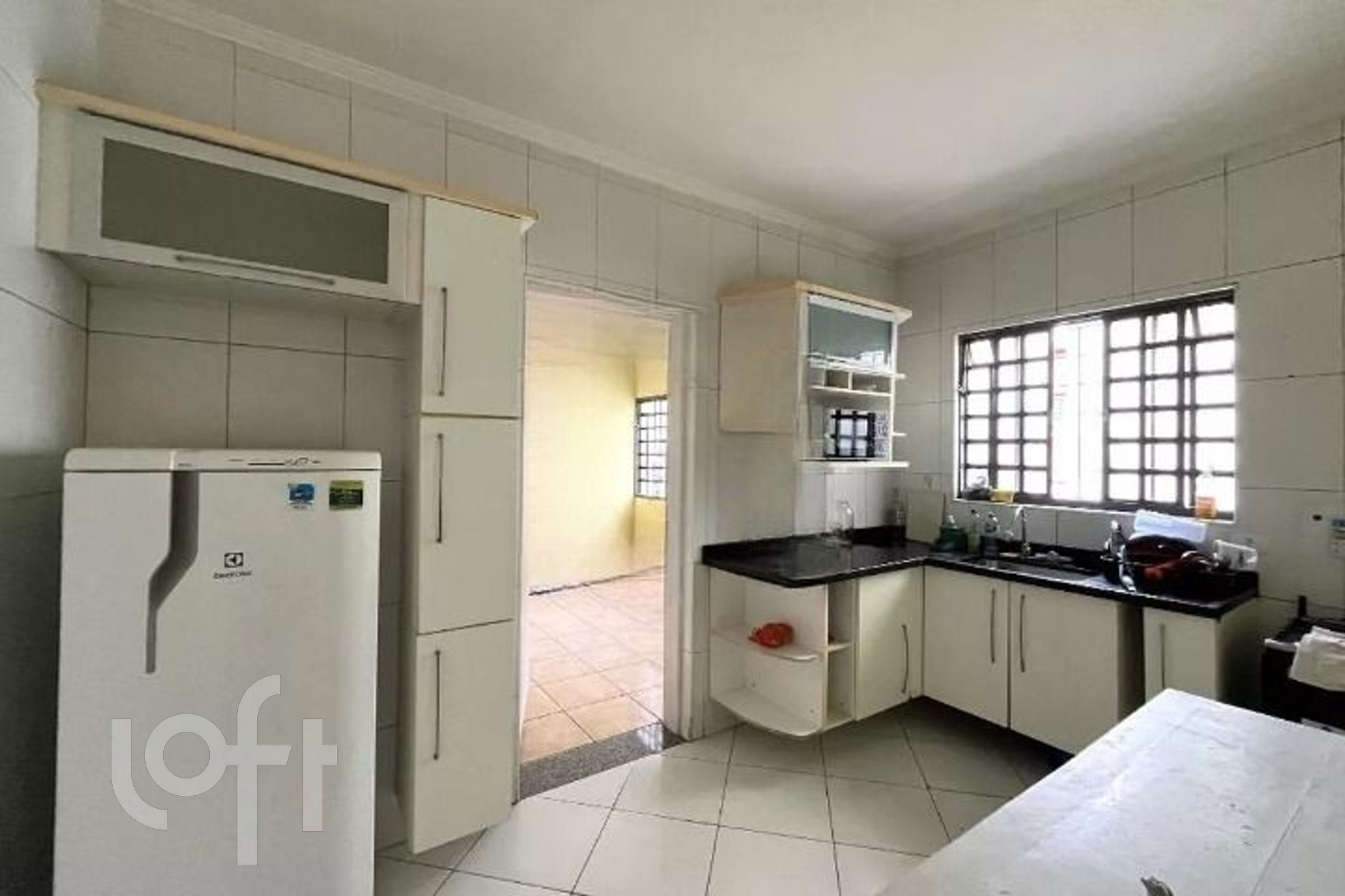 Casa à venda com 4 quartos, 168m² - Foto 8