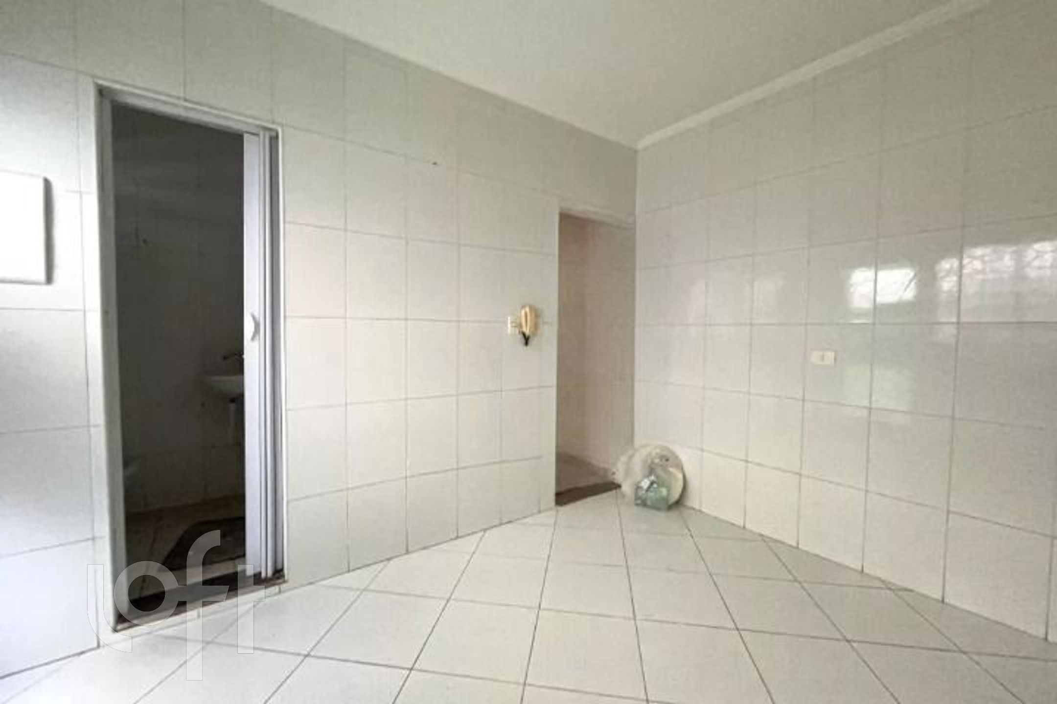 Casa à venda com 4 quartos, 168m² - Foto 7