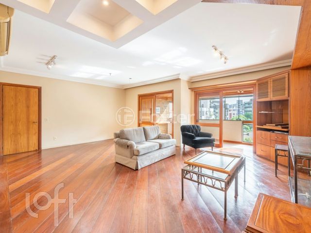 Apartamento com 154m², 3 dormitórios, 1 suíte, 2 vagas, Bela Vista em Porto Alegre