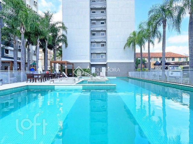 Apartamento com 64m², 2 dormitórios, 1 suíte, 1 vaga, São João em Porto Alegre