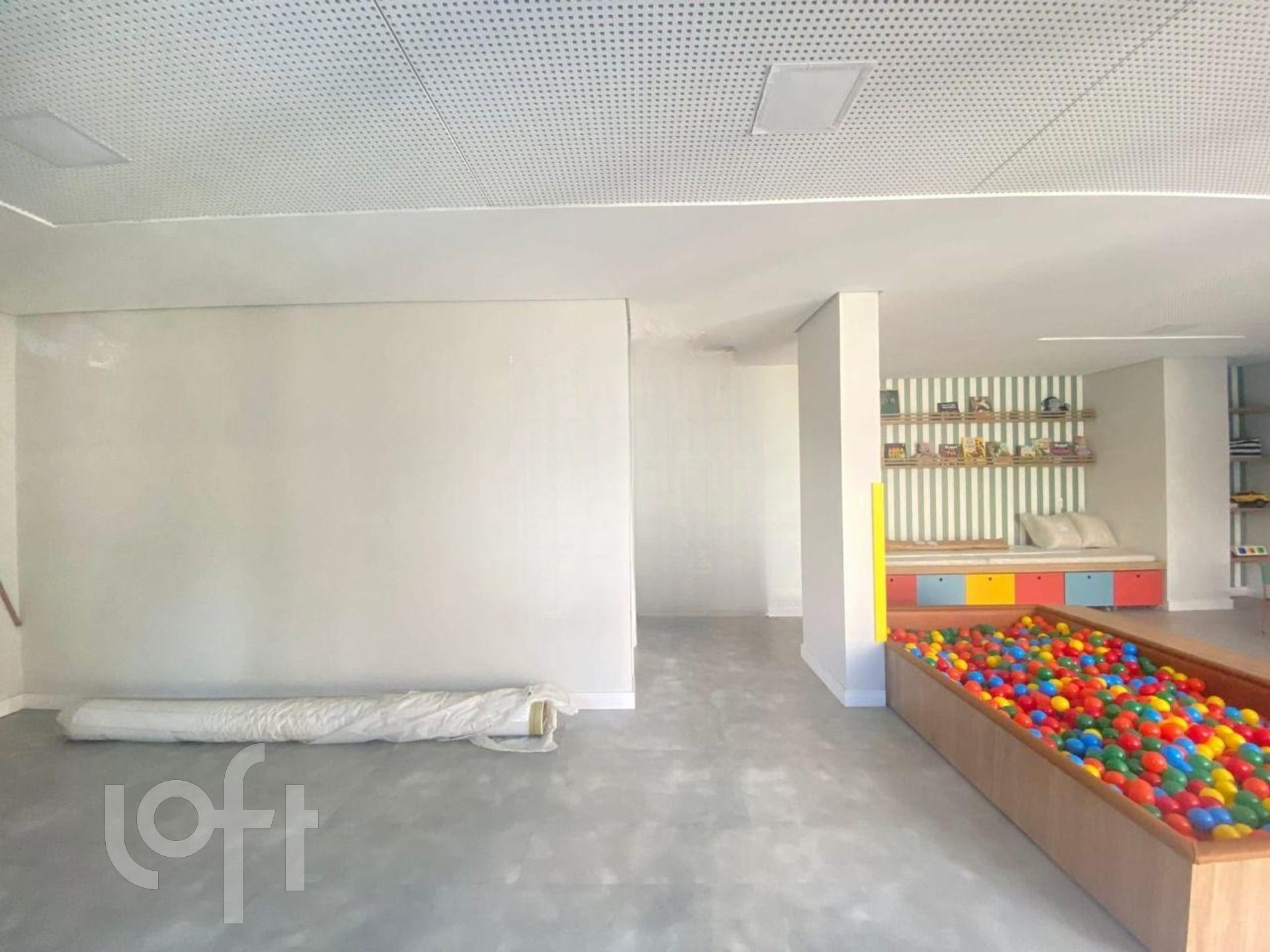 Apartamento à venda com 3 quartos, 128m² - Foto 28