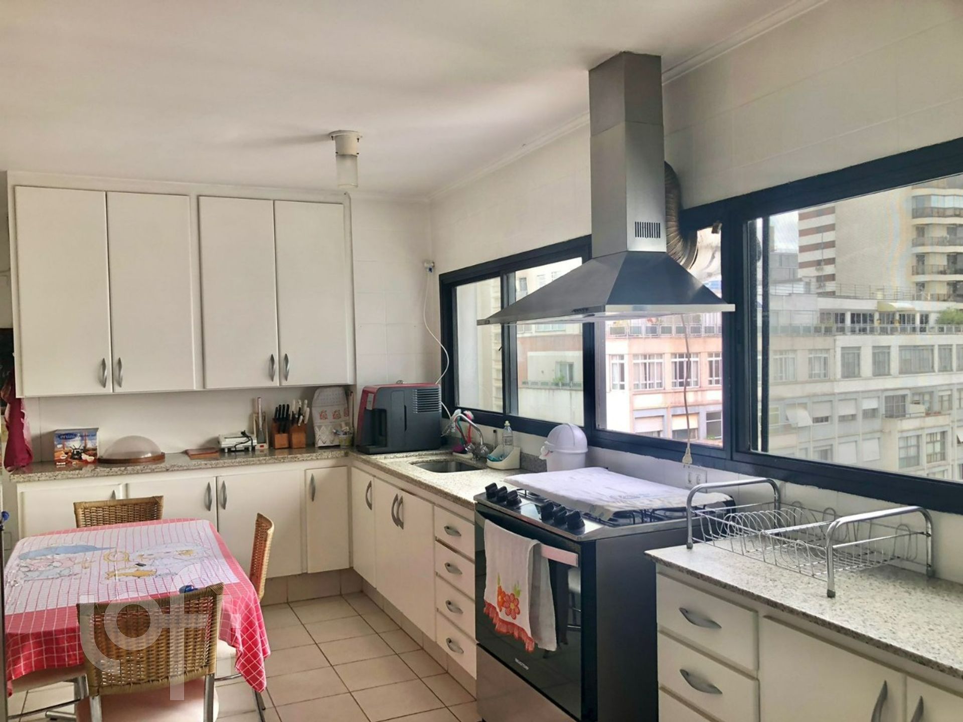 Apartamento à venda com 3 quartos, 370m² - Foto 22