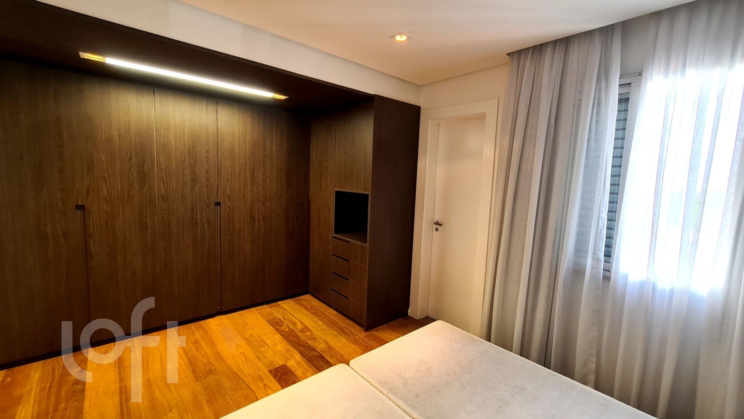 Apartamento à venda com 2 quartos, 90m² - Foto 7