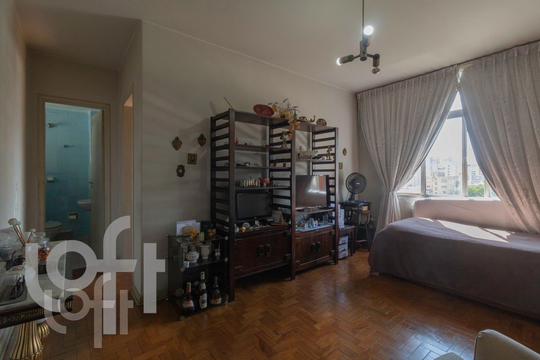 Apartamento à venda com 1 quarto, 47m² - Foto 1