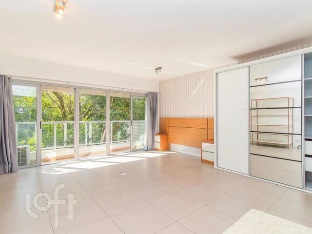 Apartamento com 50m², 1 dormitório, 1 vaga, Petrópolis em Porto Alegre