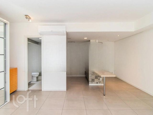 Apartamento com 50m², 1 dormitório, 1 vaga, Petrópolis em Porto Alegre
