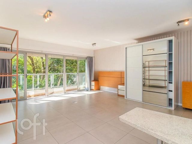 Apartamento com 50m², 1 dormitório, 1 vaga, Petrópolis em Porto Alegre