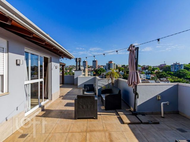 Apartamento com 230m², 4 dormitórios, 2 suítes, 4 vagas, Chácara das Pedras em Porto Alegre