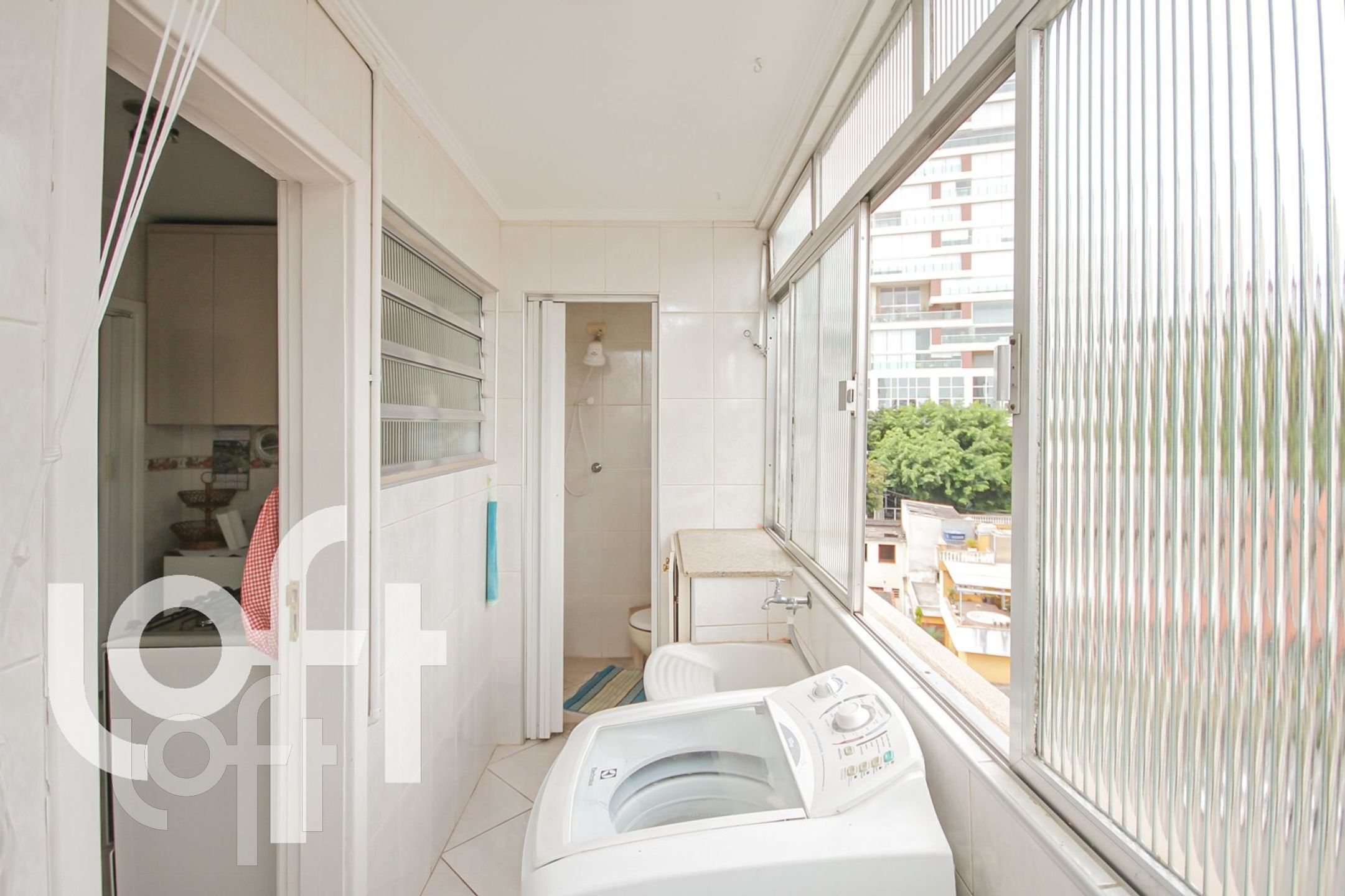 Apartamento à venda com 2 quartos, 110m² - Foto 12