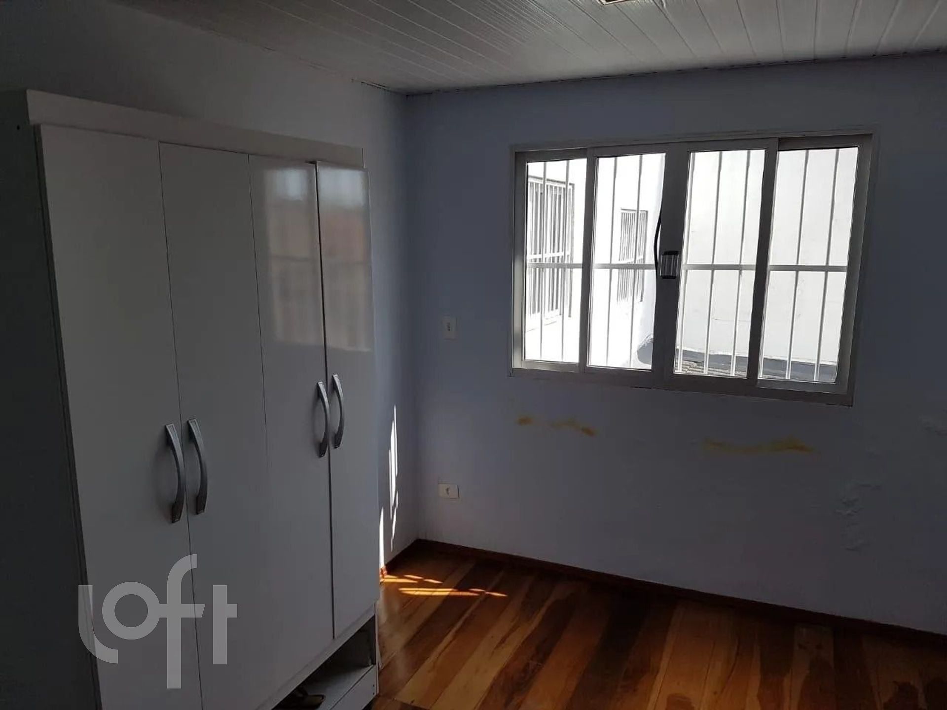 Casa à venda com 3 quartos, 600m² - Foto 4