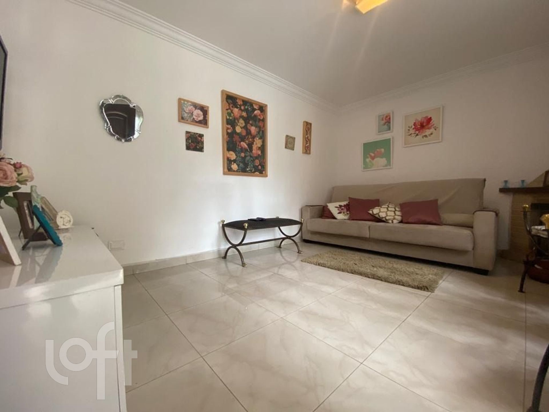 Casa à venda com 3 quartos, 183m² - Foto 2