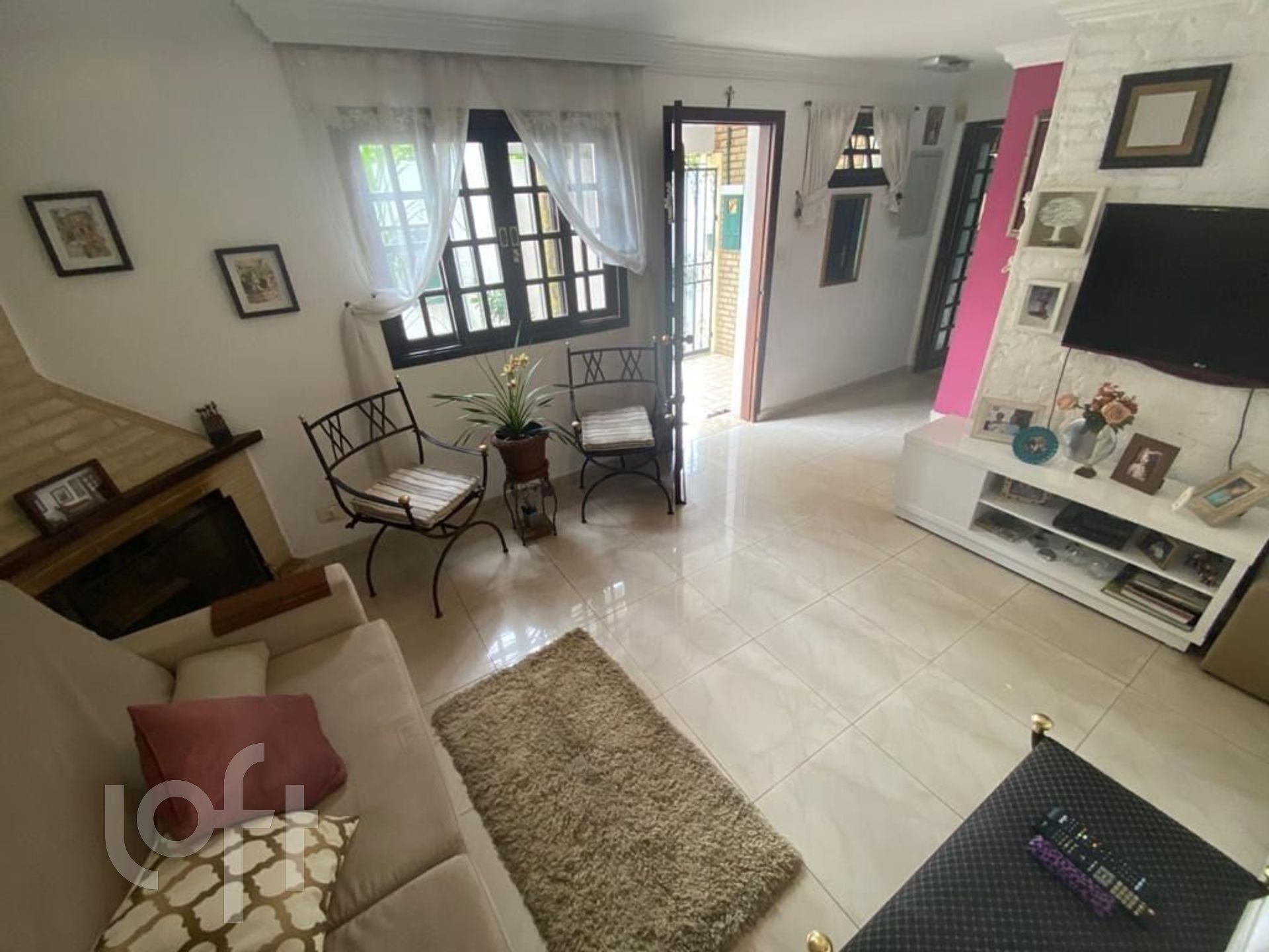 Casa à venda com 3 quartos, 183m² - Foto 3