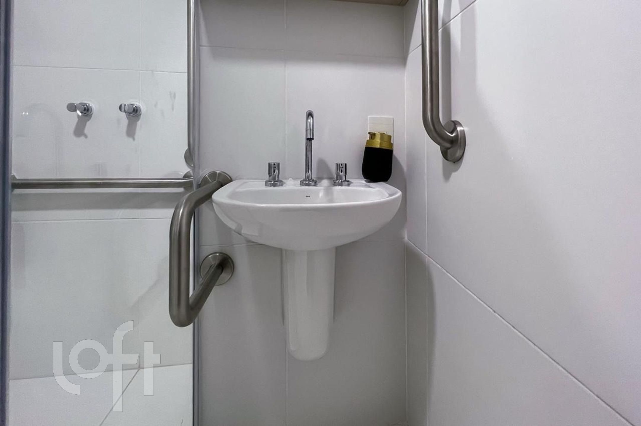 Apartamento à venda com 1 quarto, 21m² - Foto 12