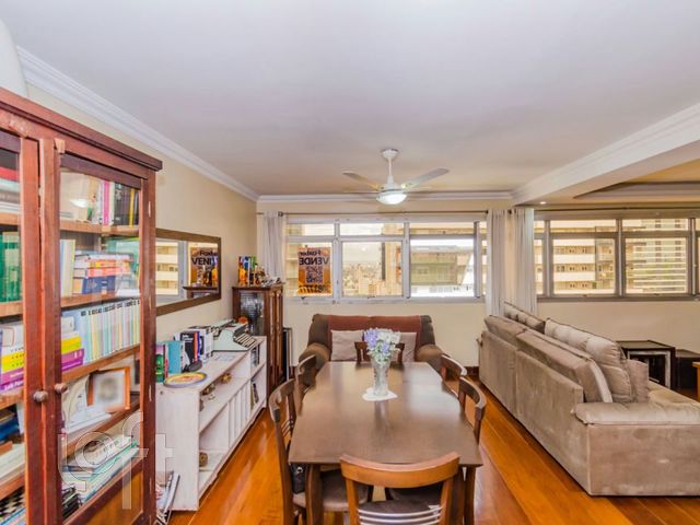 Apartamento com 138m², 3 dormitórios, 1 suíte, 1 vaga, Petrópolis em Porto Alegre