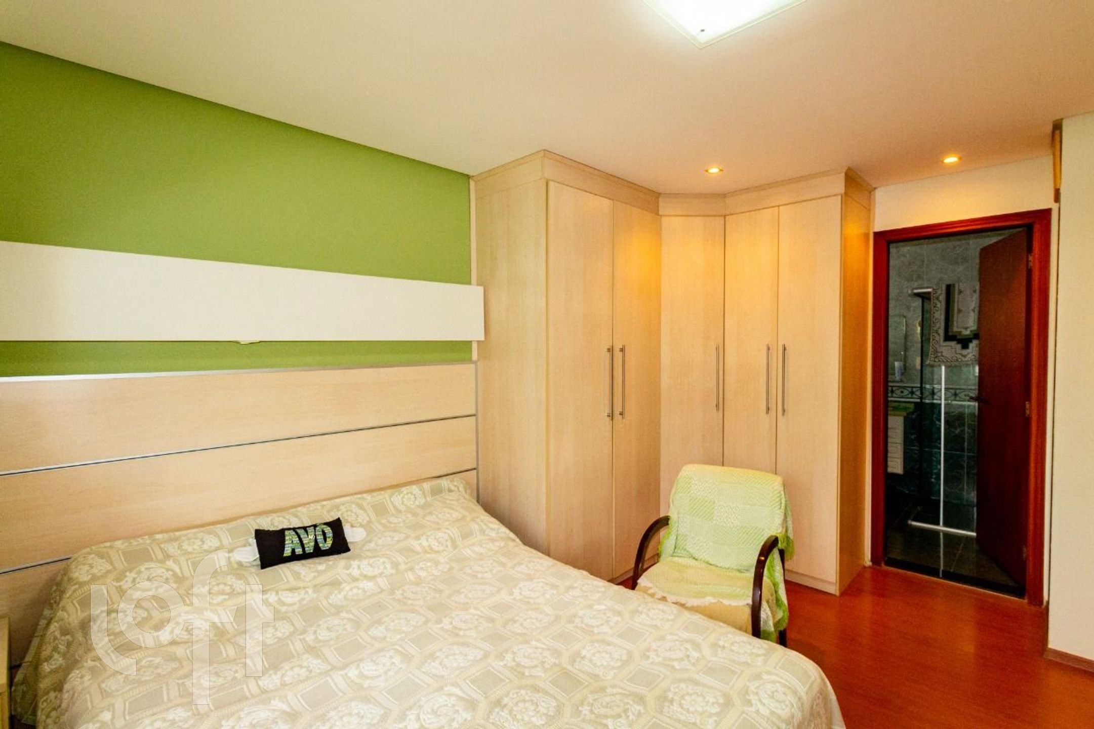 Apartamento à venda com 2 quartos, 75m² - Foto 20